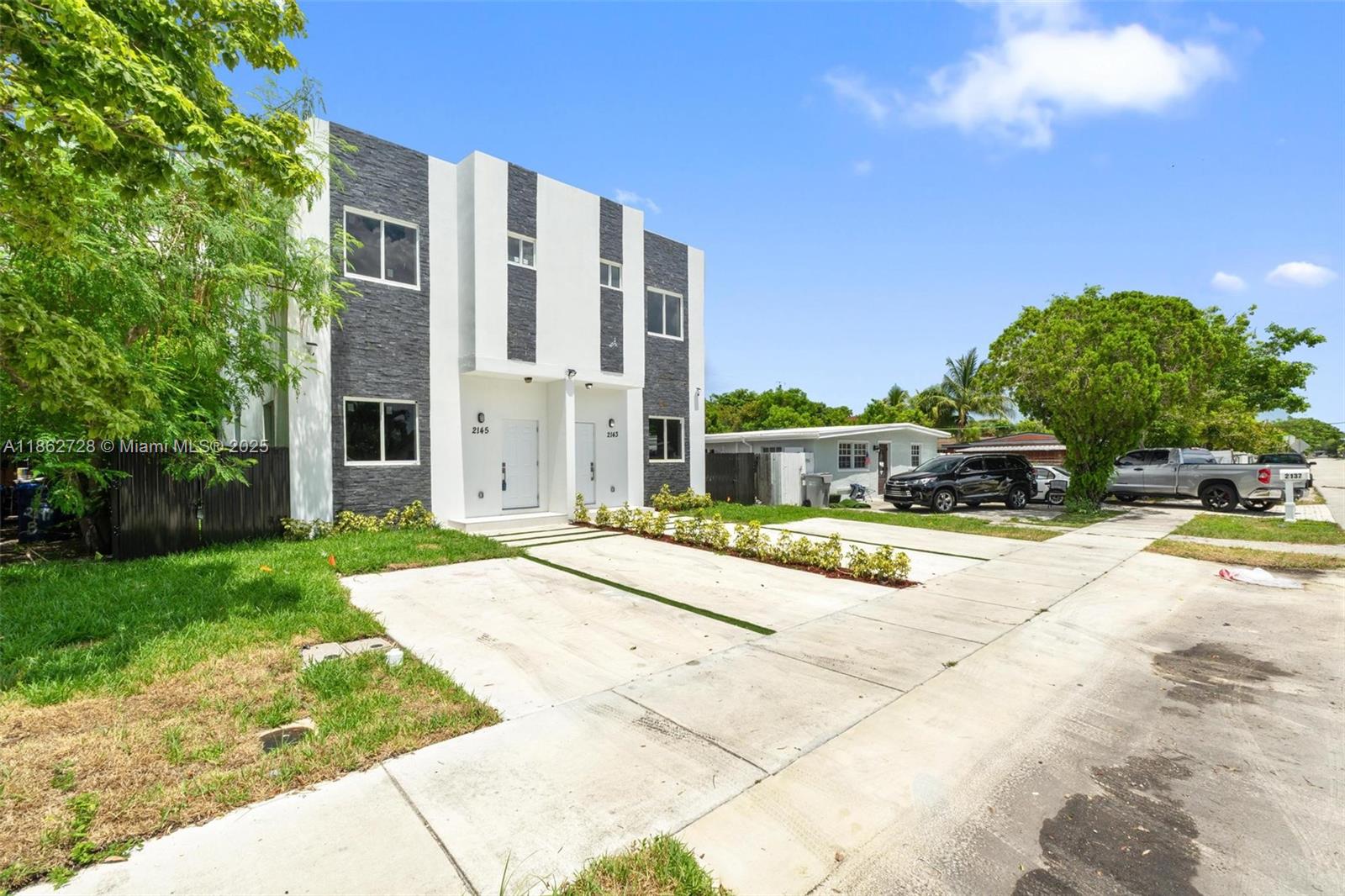   /  2830 sq. ft. $ 2025-08-20 0 Photo