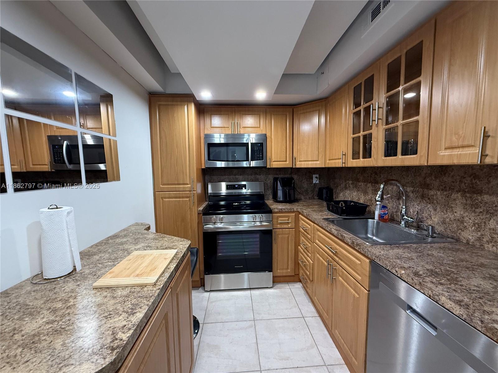 LD 1 / 1 798 sq. ft. $ 2025-08-20 0 Photo