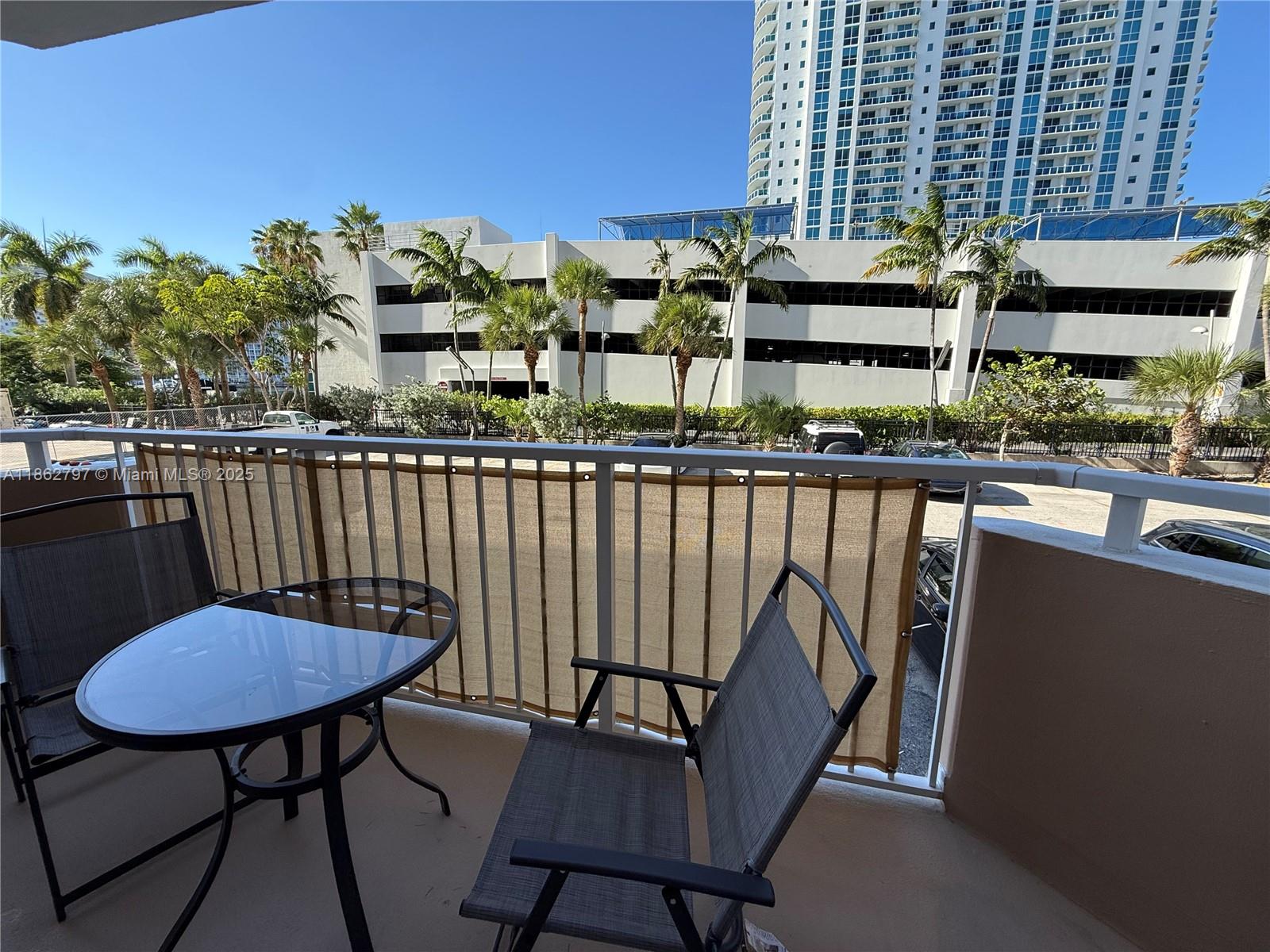 LD 1 / 1 798 sq. ft. $ 2025-08-20 0 Photo