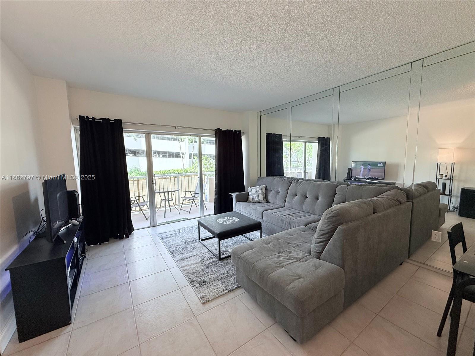 LD 1 / 1 798 sq. ft. $ 2025-08-20 0 Photo