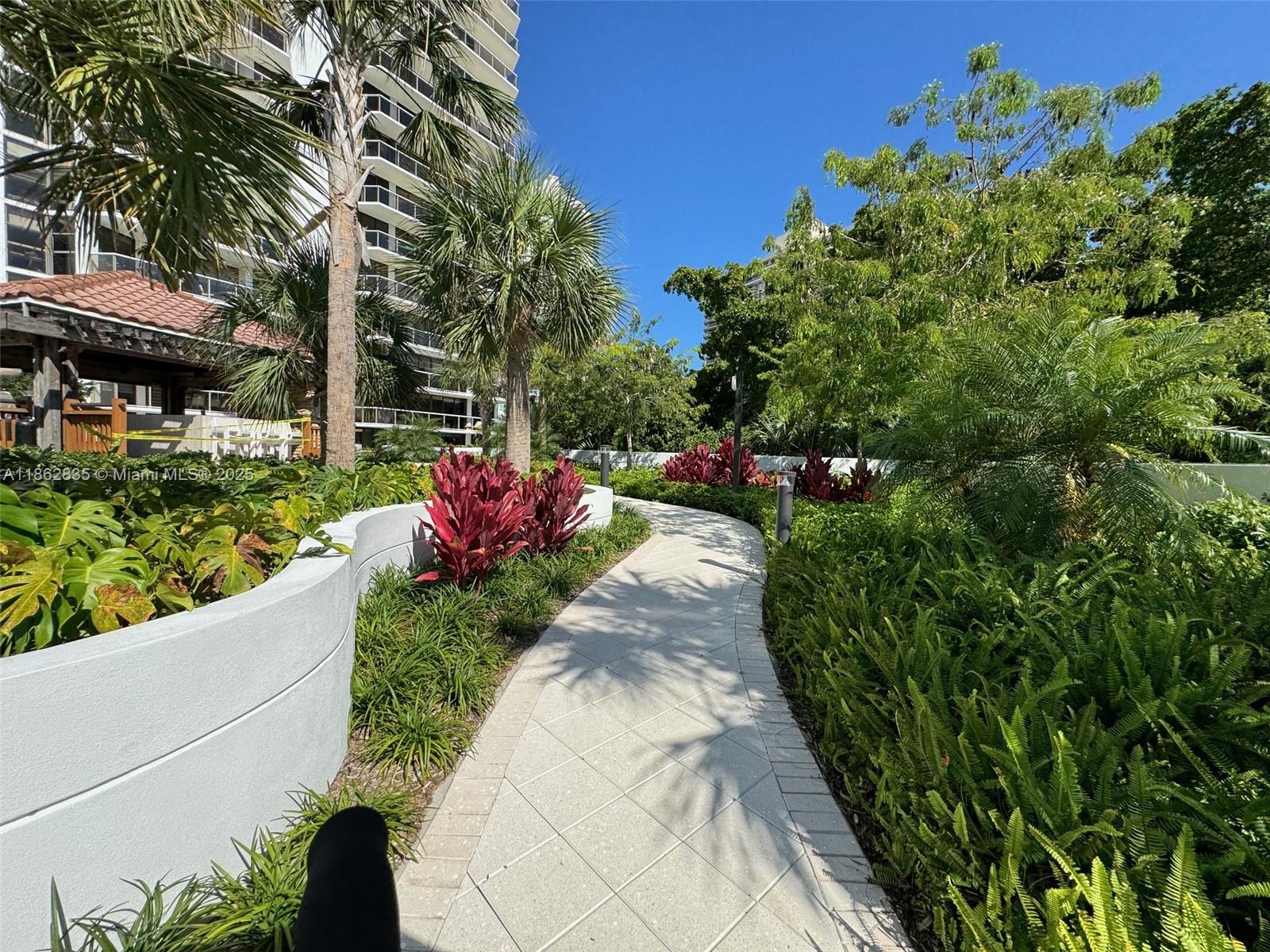 Photo of 20281 Country Club Dr  #2405, Aventura, Florida, 33180 - 