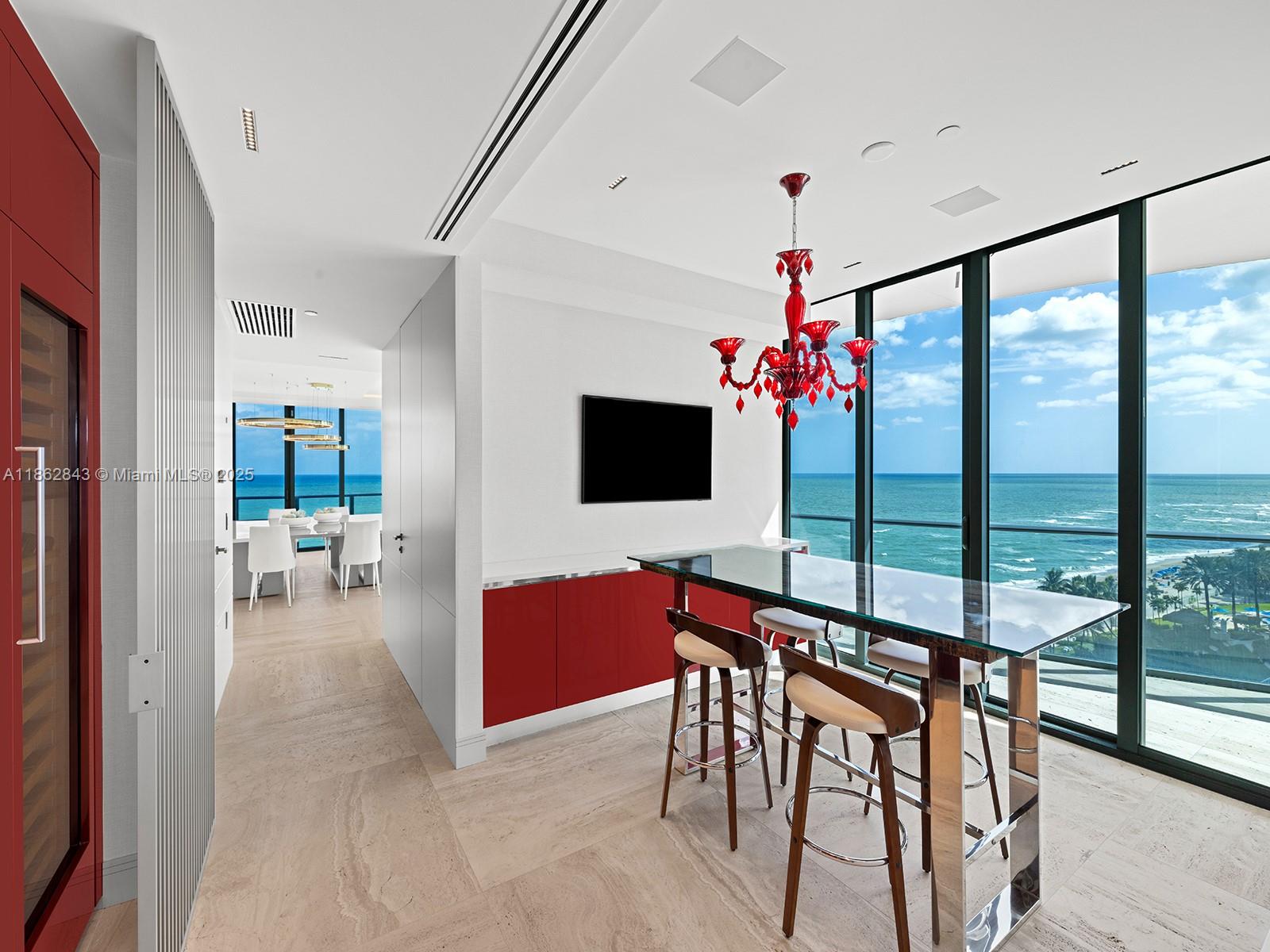 Ver detalles 9 4 / 6 4992 sq. ft. $ 2025-08-21 0 foto