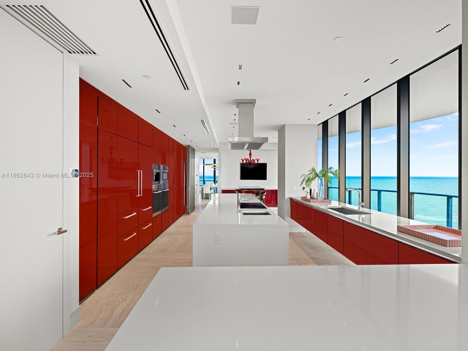 Ver detalles 9 4 / 6 4992 sq. ft. $ 2025-08-21 0 foto