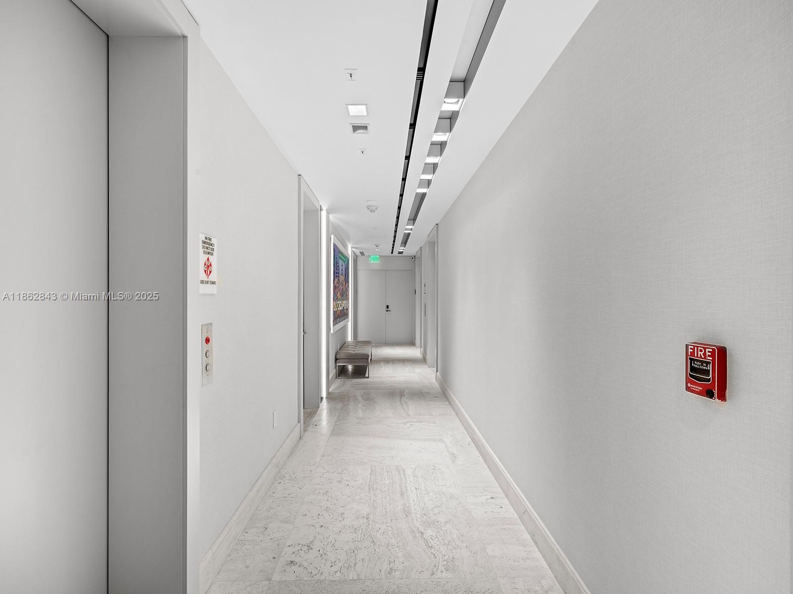 Ver detalles 9 4 / 6 4992 sq. ft. $ 2025-08-21 0 foto