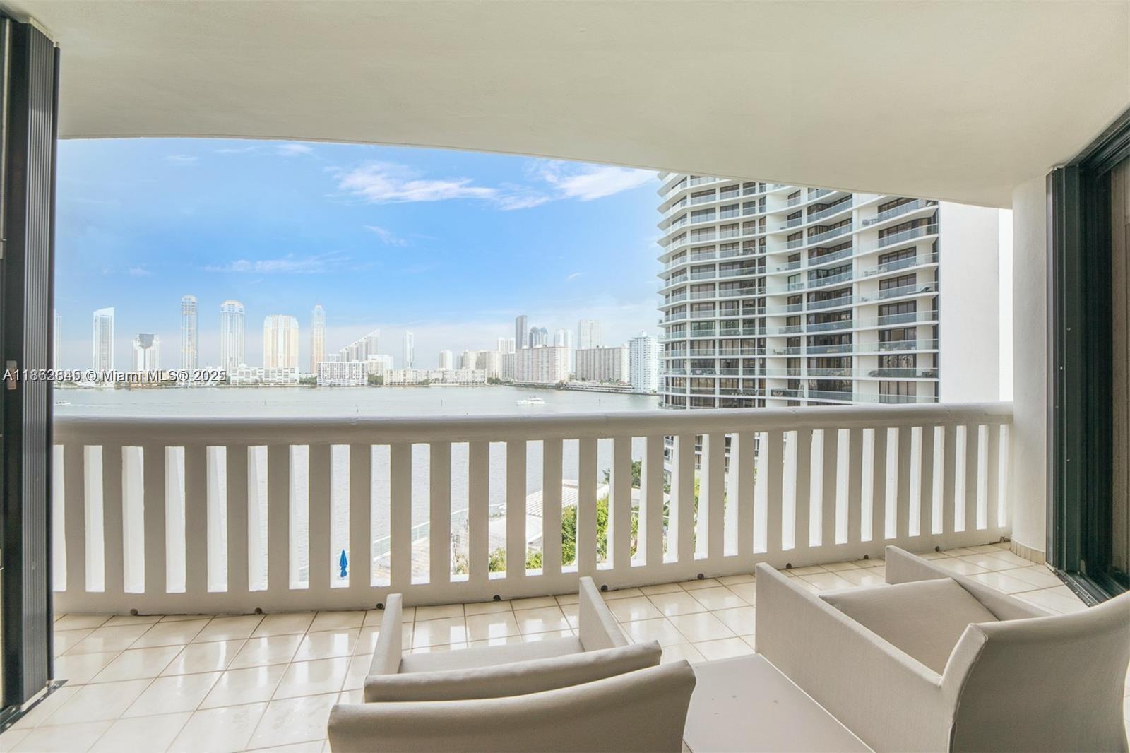 801 3 / 2 1690 sq. ft. $ 2025-08-21 0 Photo