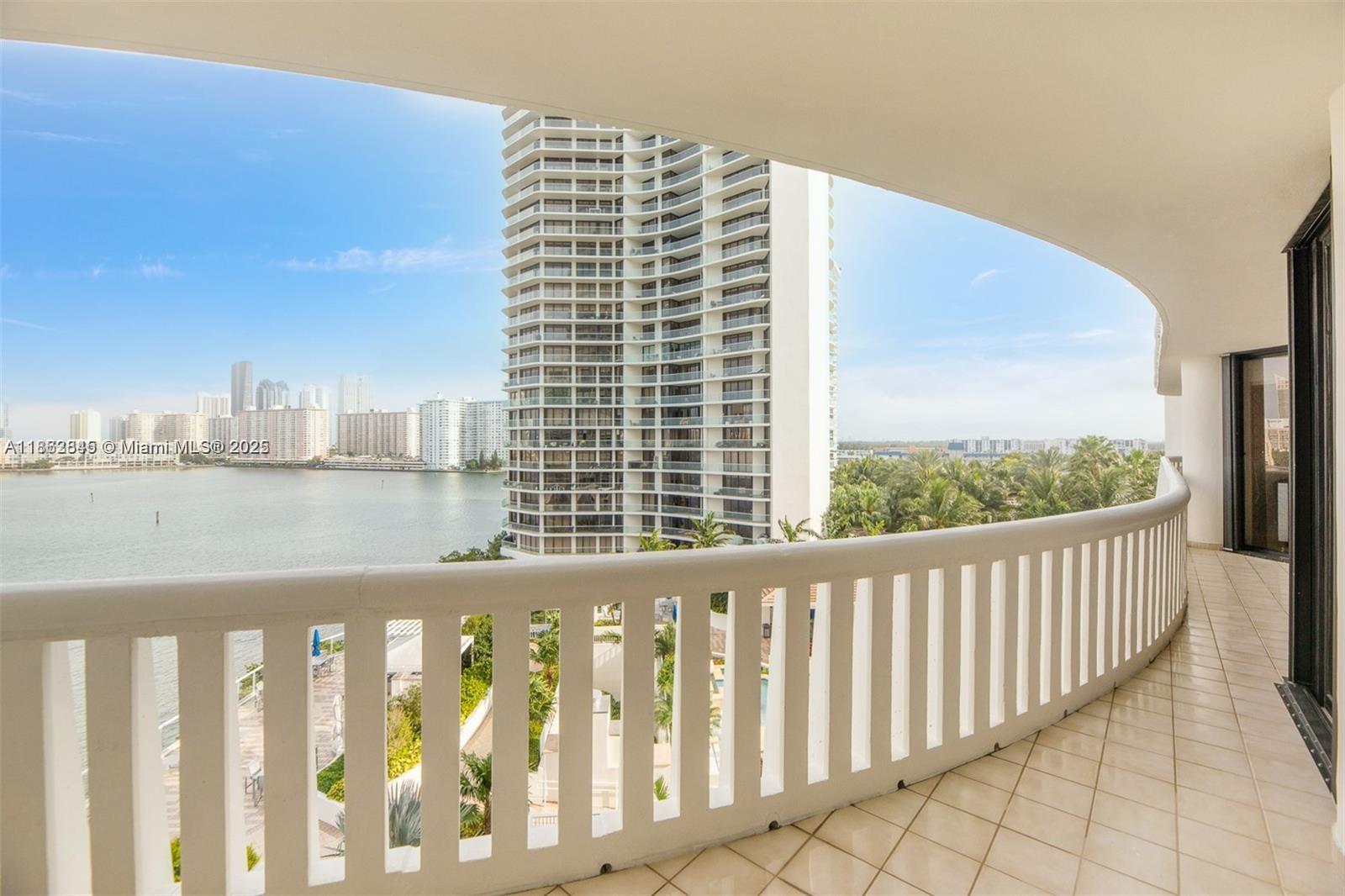 801 3 / 2 1690 sq. ft. $ 2025-08-21 0 Photo