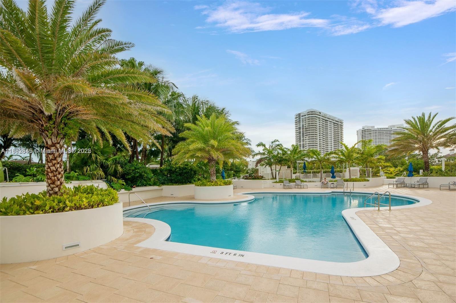 801 3 / 2 1690 sq. ft. $ 2025-08-21 0 Photo
