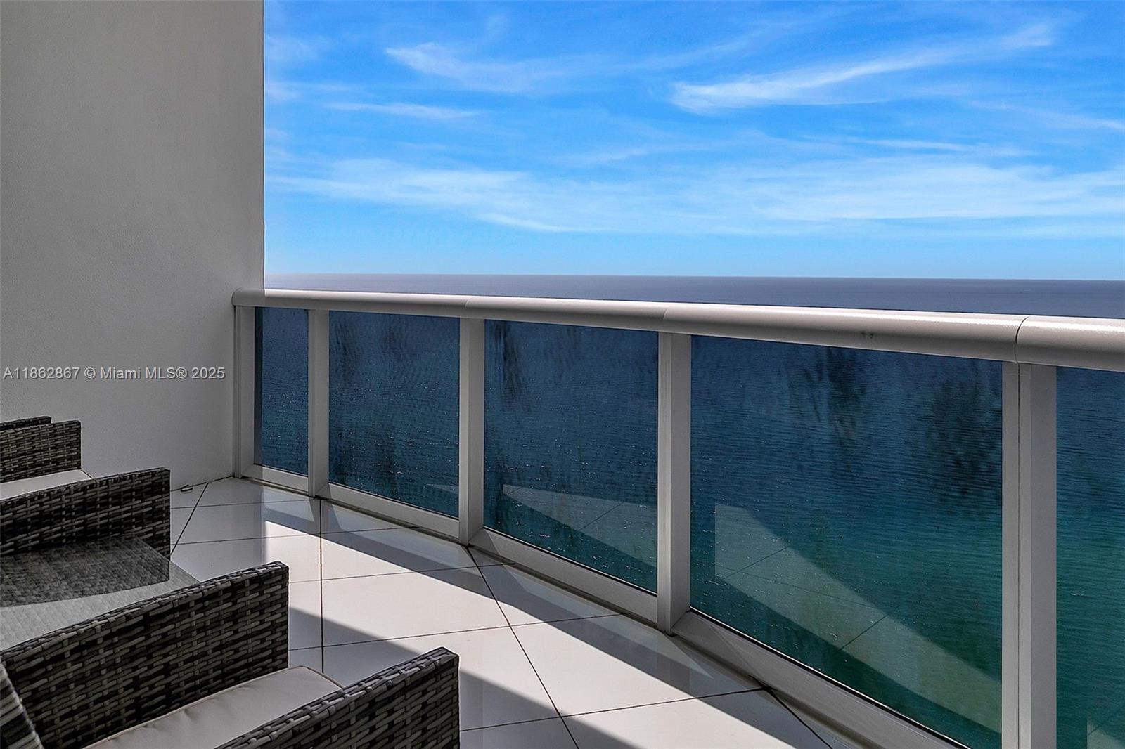 See details 4109A 2 / 2 1324 sq. ft. $ 2025-08-21 0 Photo