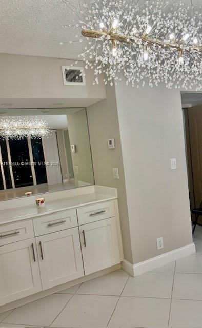 Ver detalles 1929 2 / 2 1331 sq. ft. $ 2025-08-21 0 foto