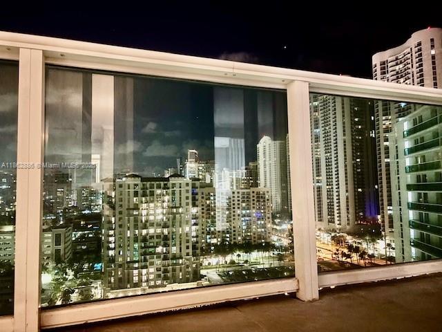 Ver detalles 1929 2 / 2 1331 sq. ft. $ 2025-08-21 0 foto