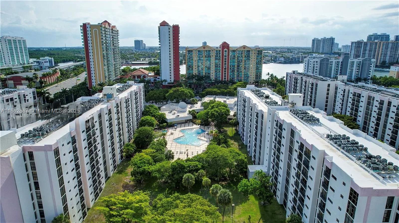 Photo of 17021 Bay Rd #809, Sunny Isles Beach, Florida, 33160 -