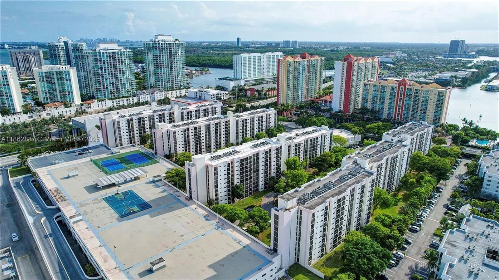 Photo of 17021 Bay Rd #809, Sunny Isles Beach, Florida, 33160 -