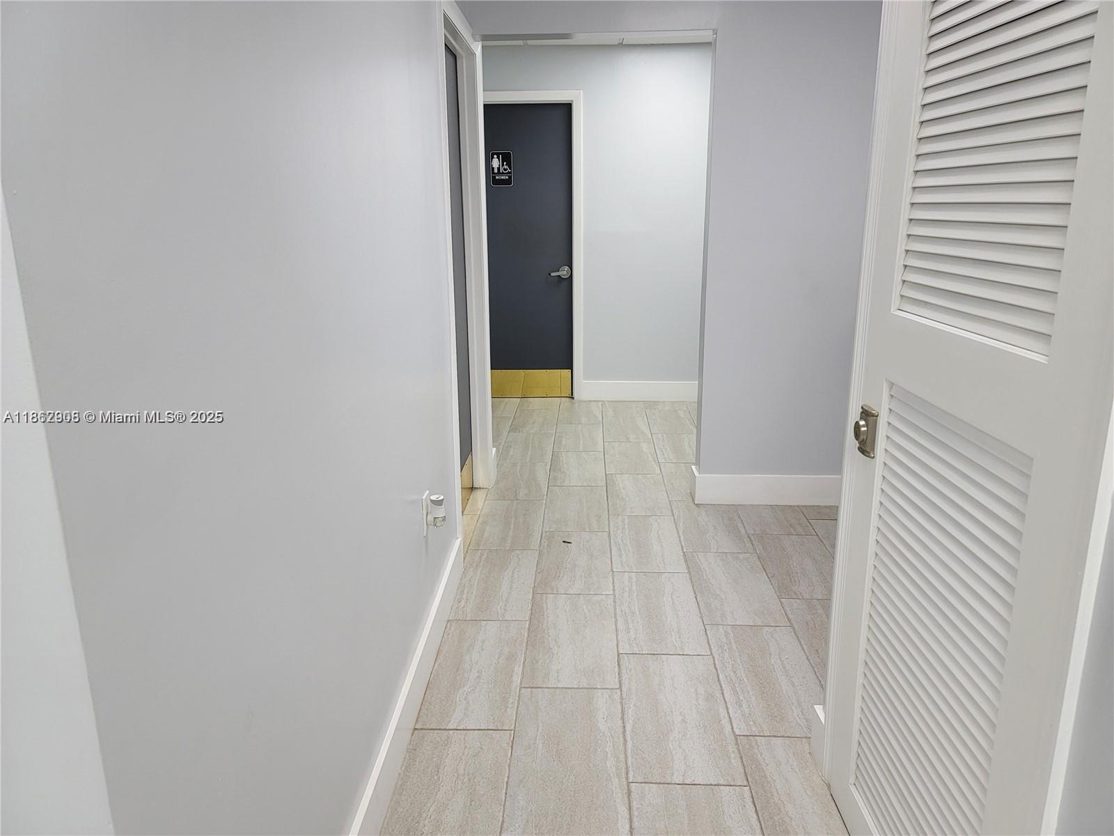 See details / sq. ft. $ 2025-08-21 0 Photo