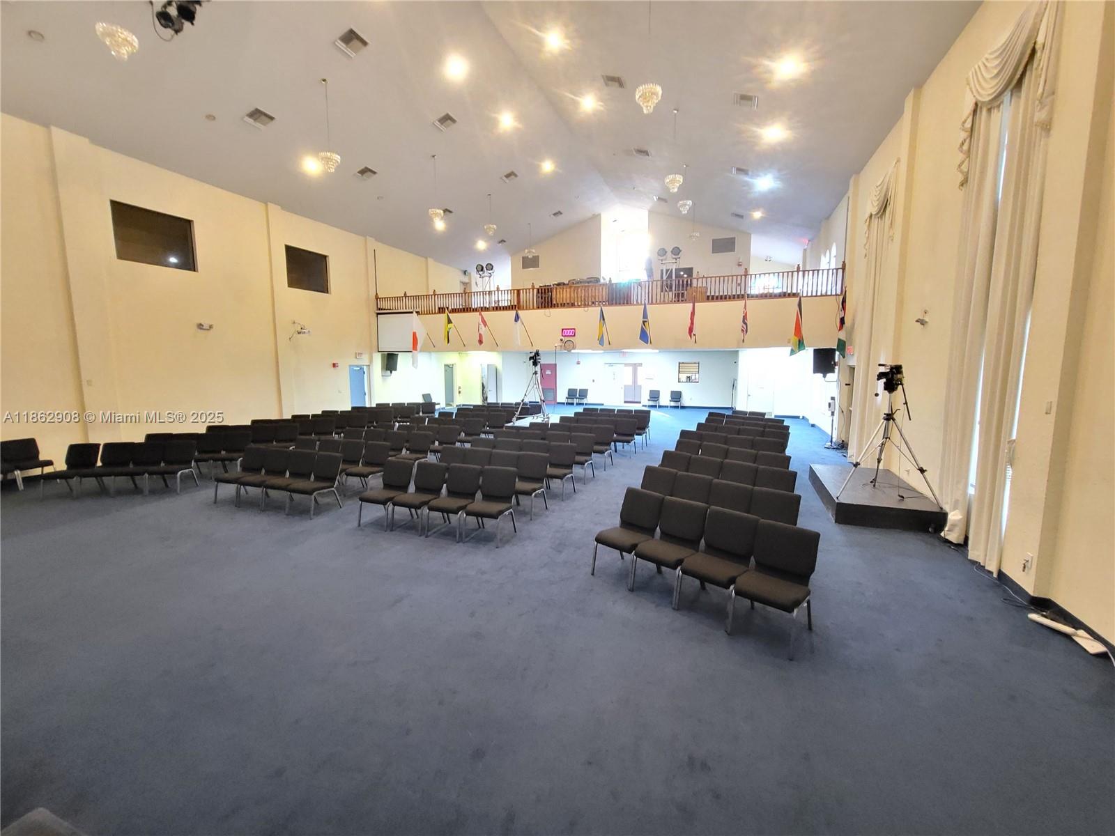 See details / sq. ft. $ 2025-08-21 0 Photo
