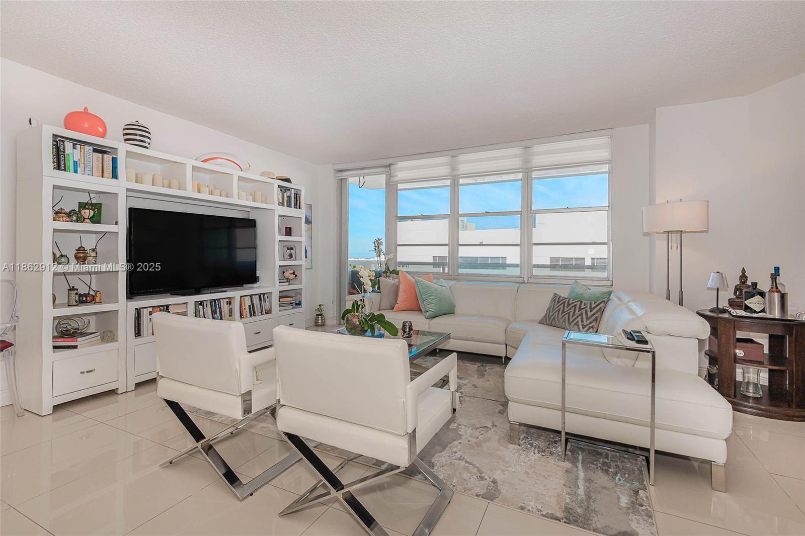Photo of 3725 Ocean Dr #1221, Hollywood, Florida, 33019 -