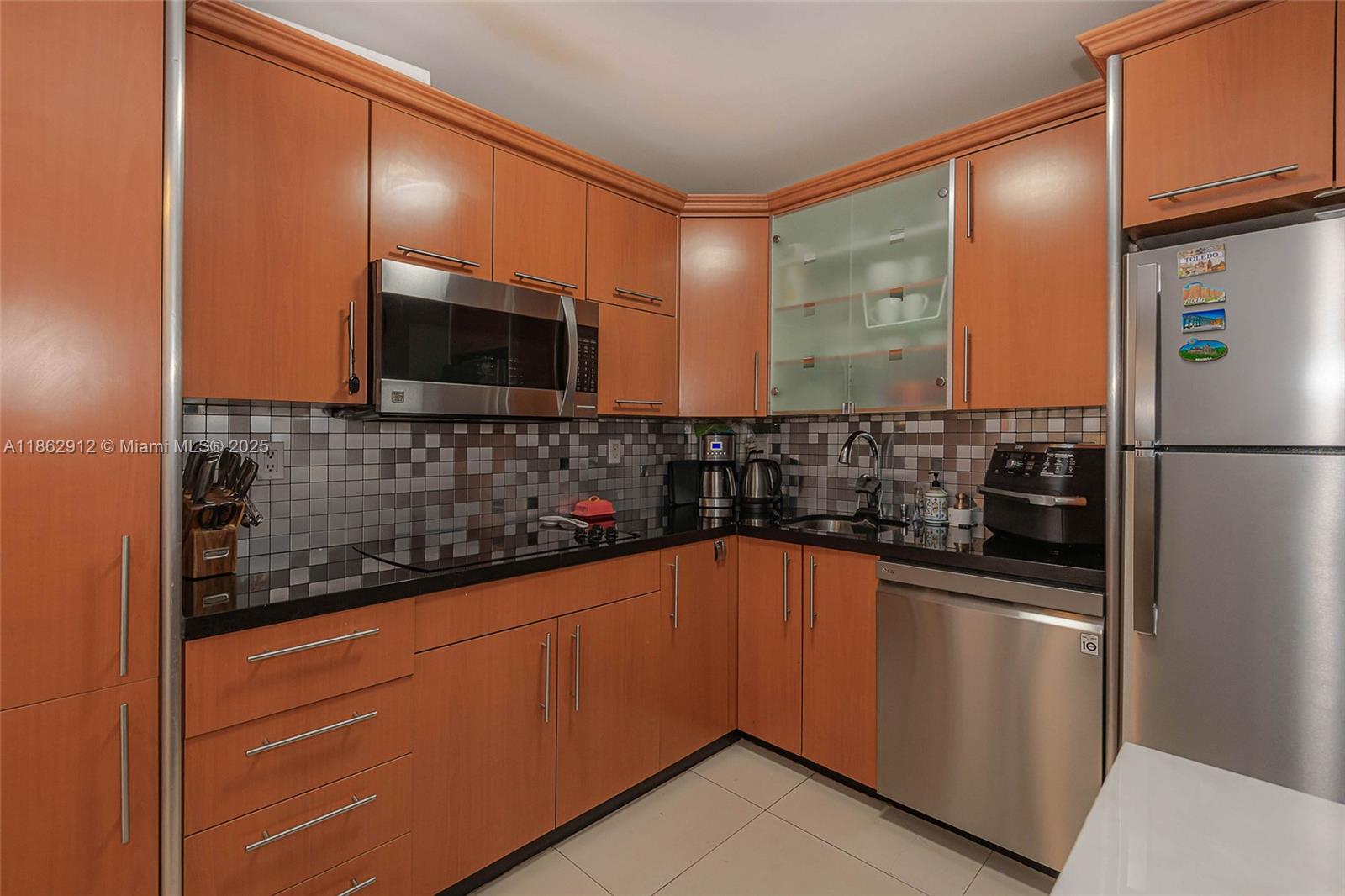 Photo of 3725 Ocean Dr  #1221, Hollywood, Florida, 33019 - 