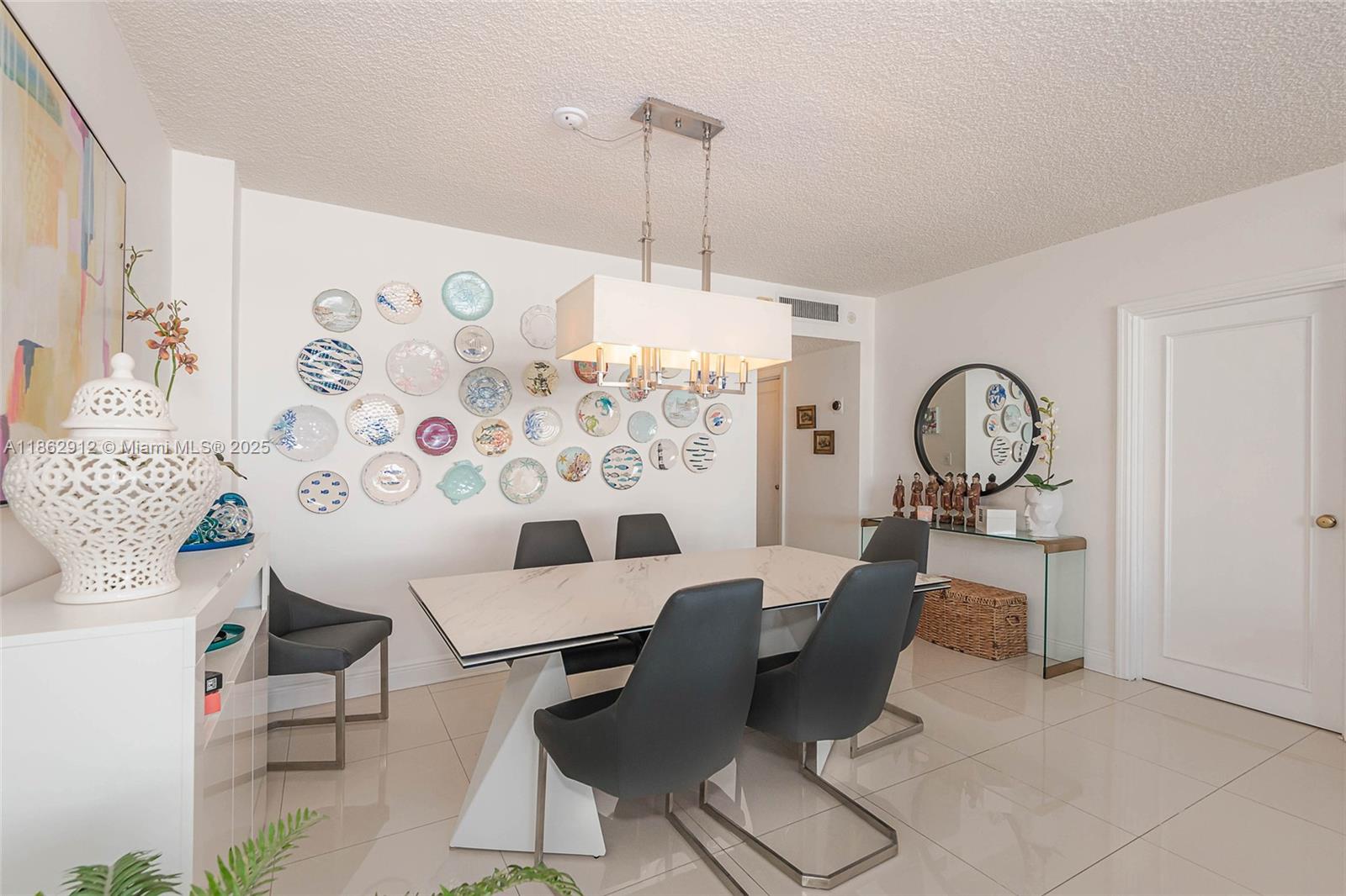 Photo of 3725 Ocean Dr #1221, Hollywood, Florida, 33019 -