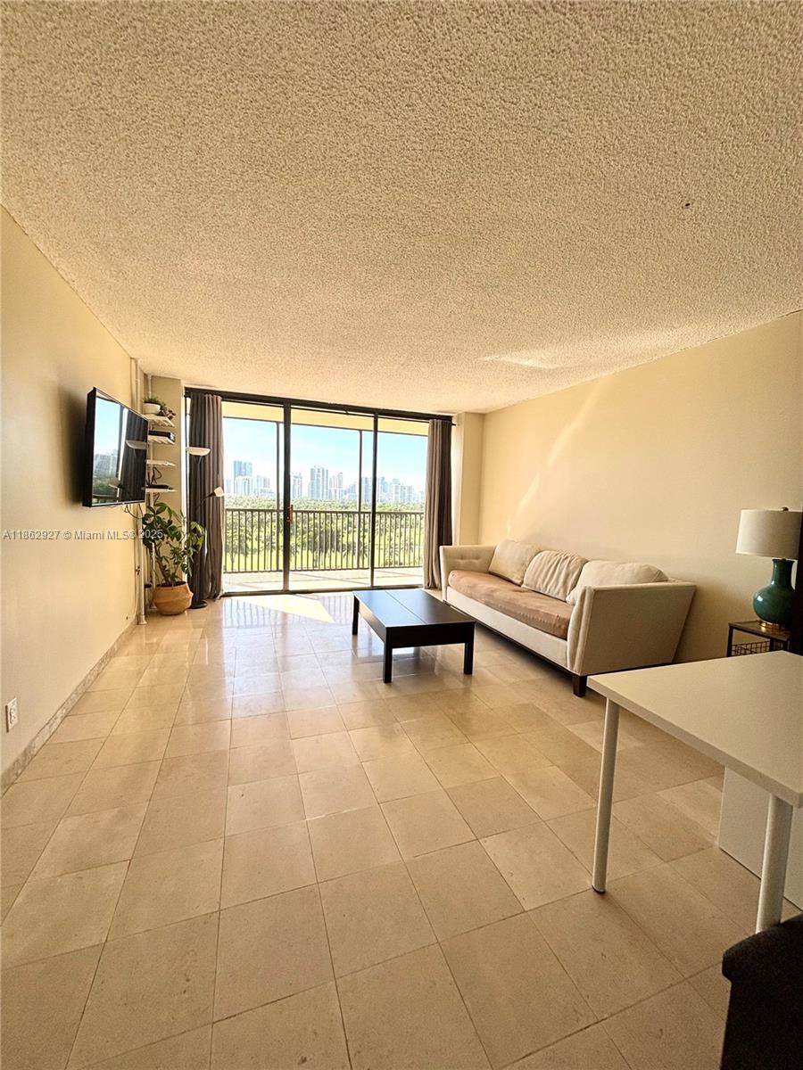 Photo of 20301 Country Club Dr #1025, Aventura, Florida, 33180 -
