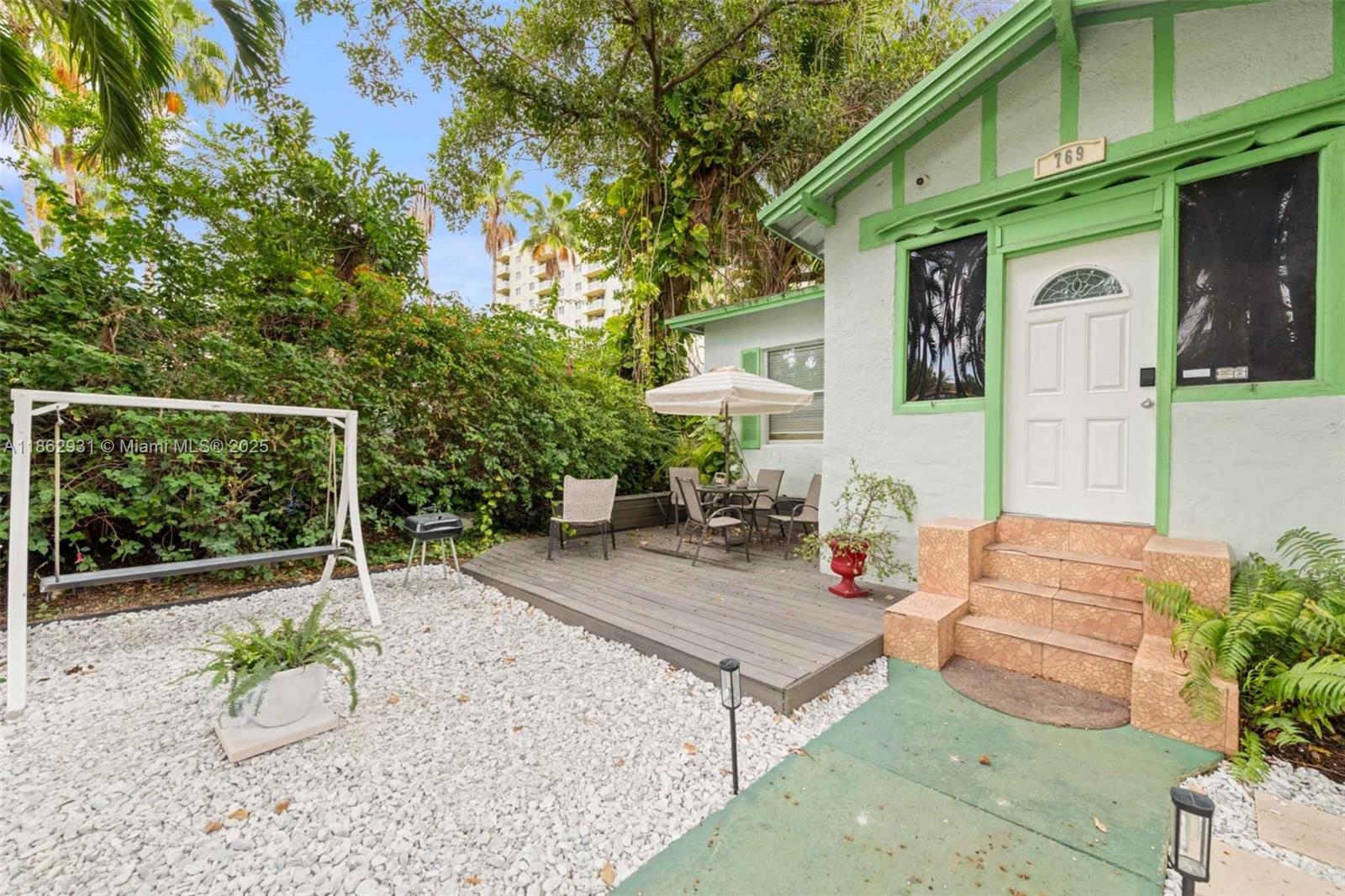 Ver detalles / 3378 sq. ft. $ 2025-08-21 0 foto