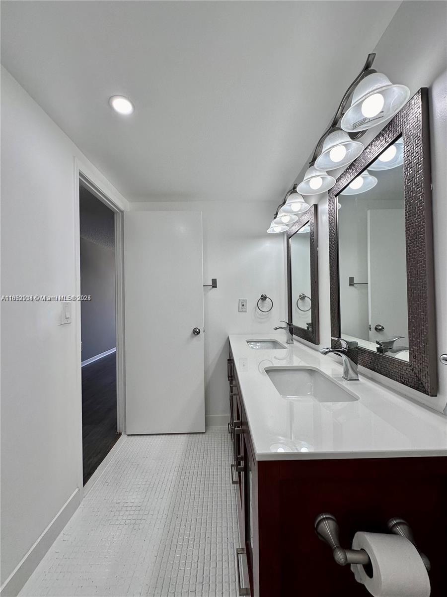 Photo of 2500 Parkview Dr  #1215, Hallandale Beach, Florida, 33009 - 