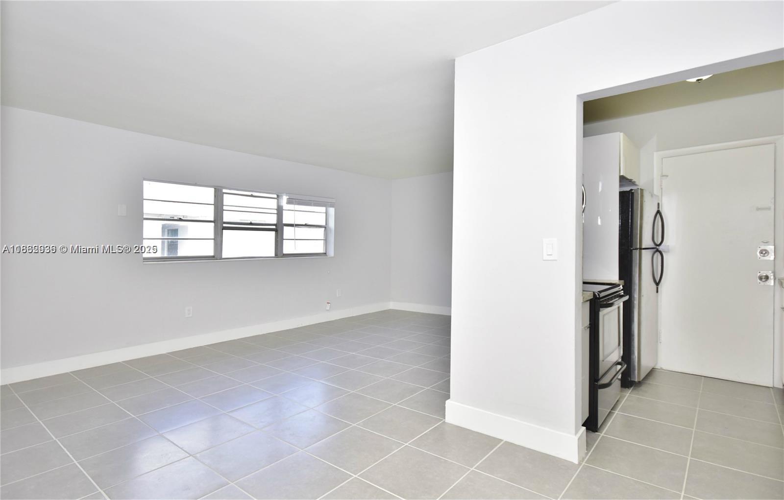 Ver detalles / 18576 sq. ft. $ 2025-08-21 0 foto