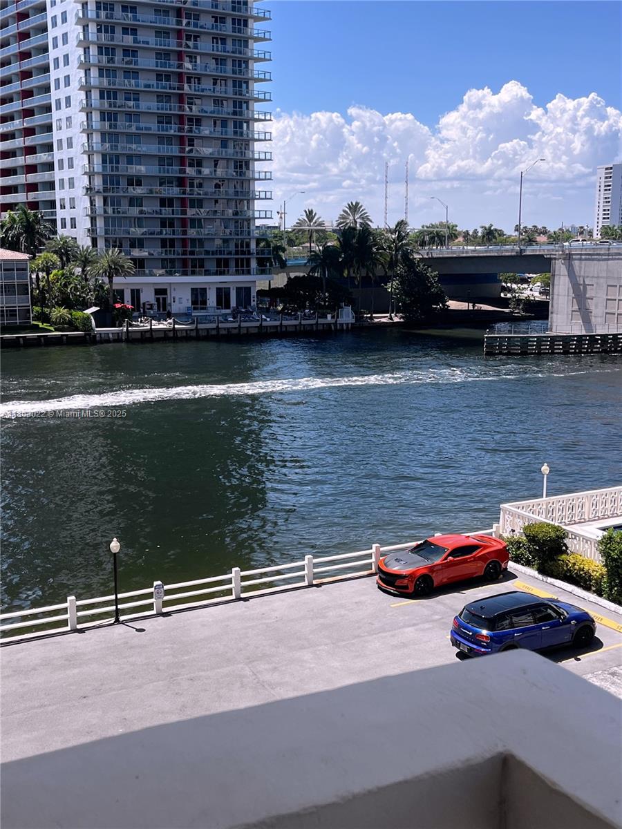 Photo of 1817 Ocean Dr #419, Hallandale Beach, Florida, 33009 -
