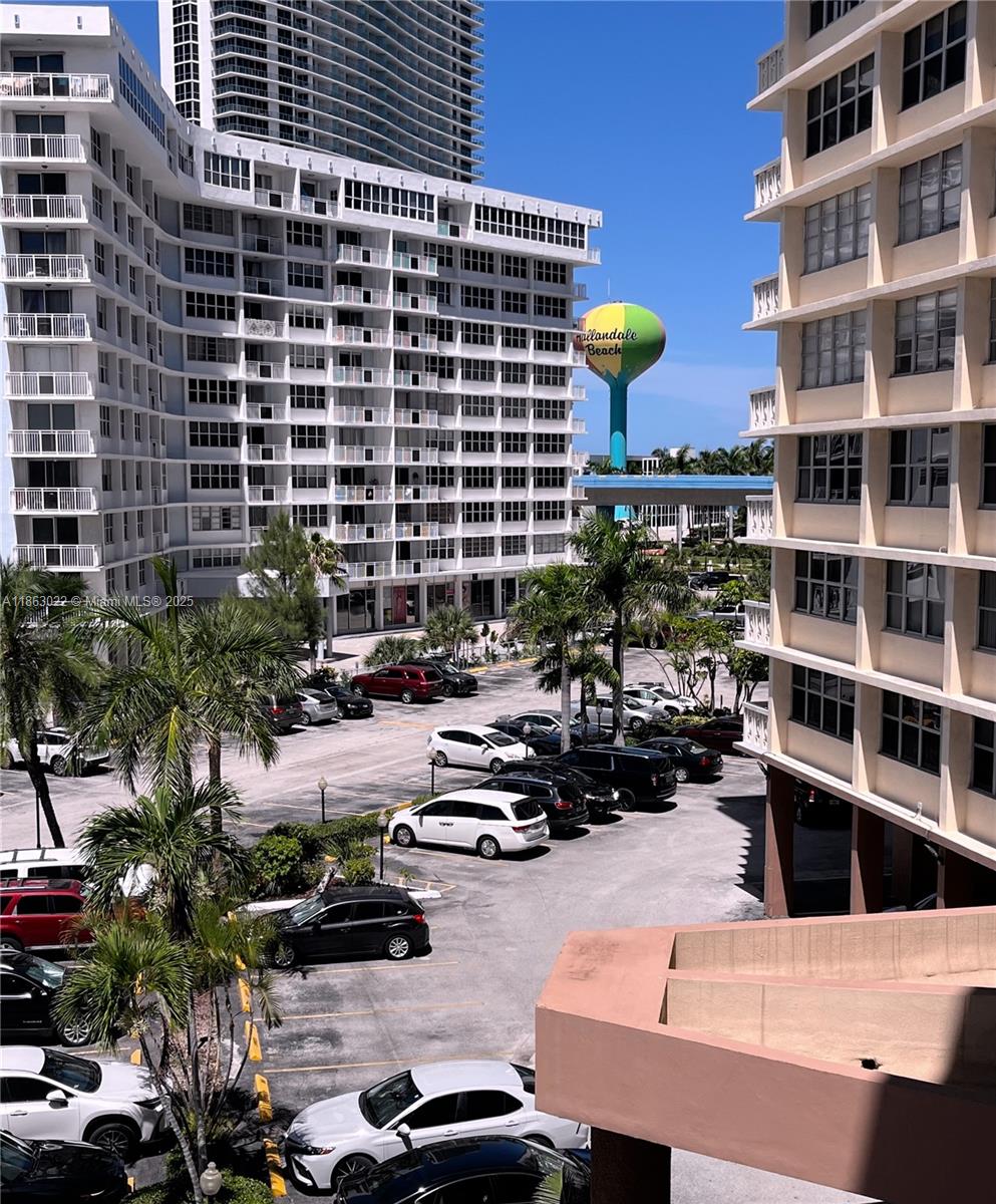 Photo of 1817 Ocean Dr #419, Hallandale Beach, Florida, 33009 -