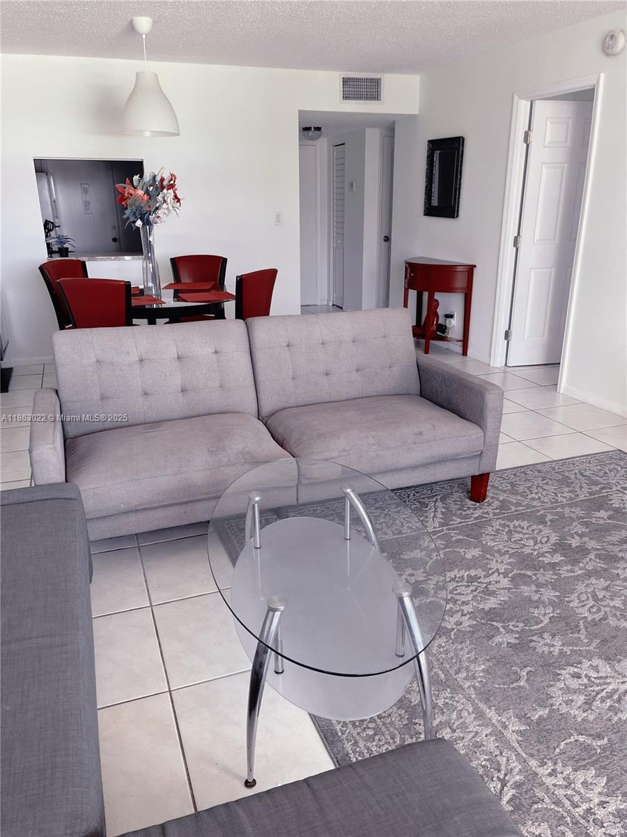 Photo of 1817 Ocean Dr #419, Hallandale Beach, Florida, 33009 -