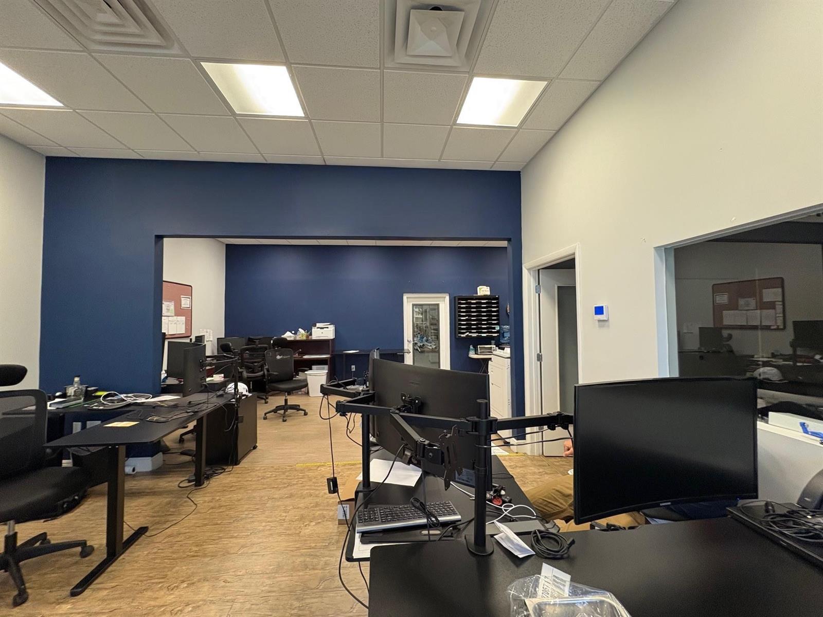 See details 6464 / 0 sq. ft. $ 2026-06-17 0 Photo