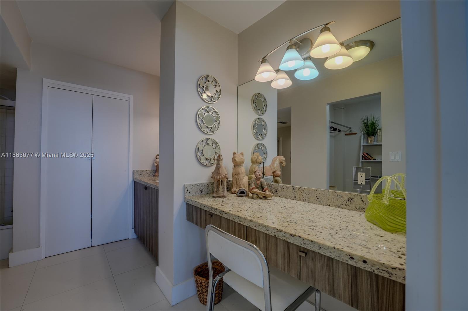 Photo of 1817 Ocean Dr  #515, Hallandale Beach, Florida, 33009 - Vanity