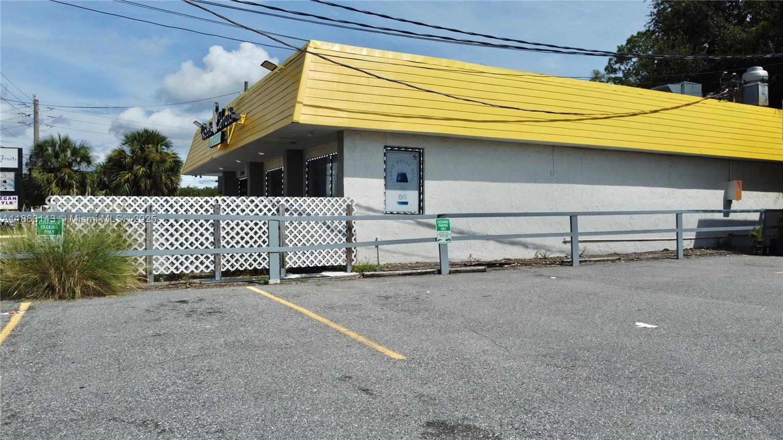 See details / sq. ft. $ 2025-08-21 0 Photo
