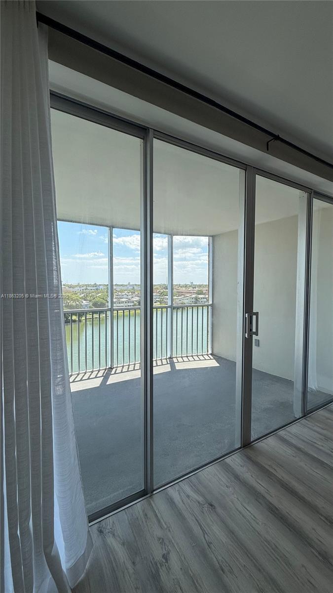 725-4 2 / 2 1317 sq. ft. $ 2025-09-05 0 Photo