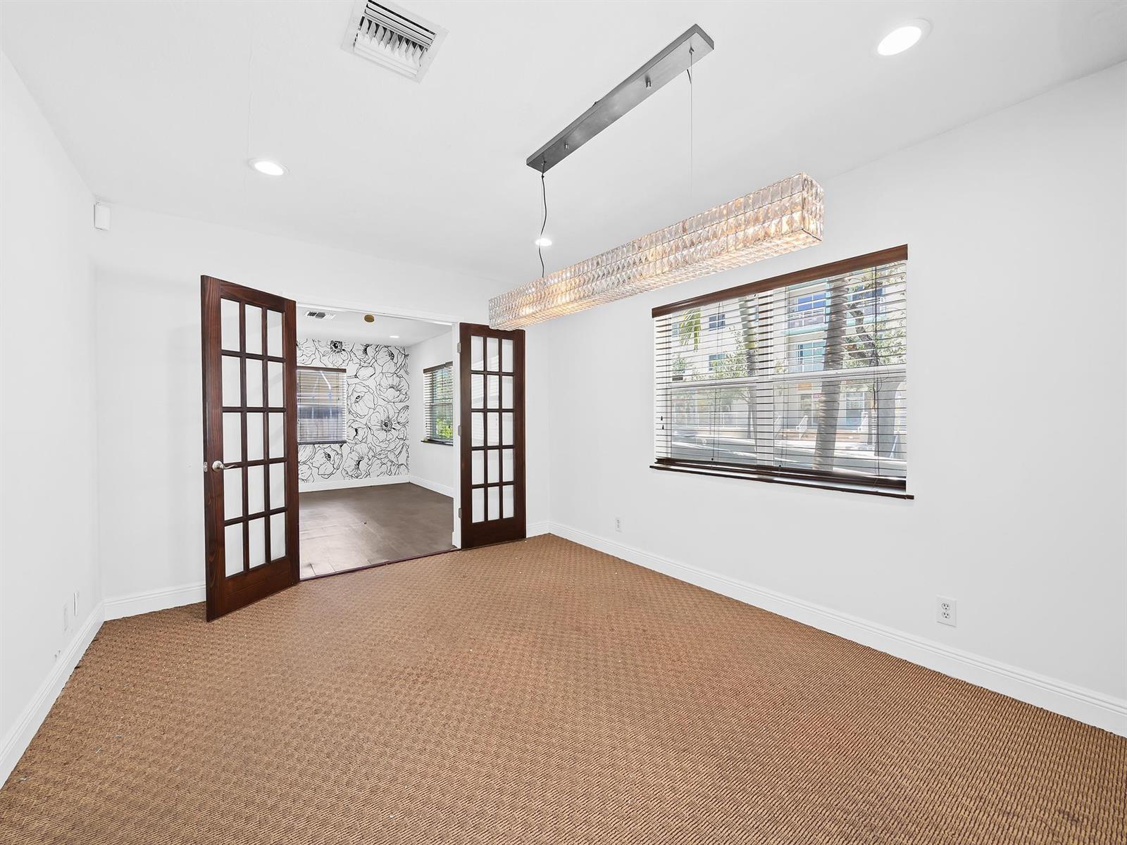   / 0  sq. ft. $ 2026-06-15 0 Photo