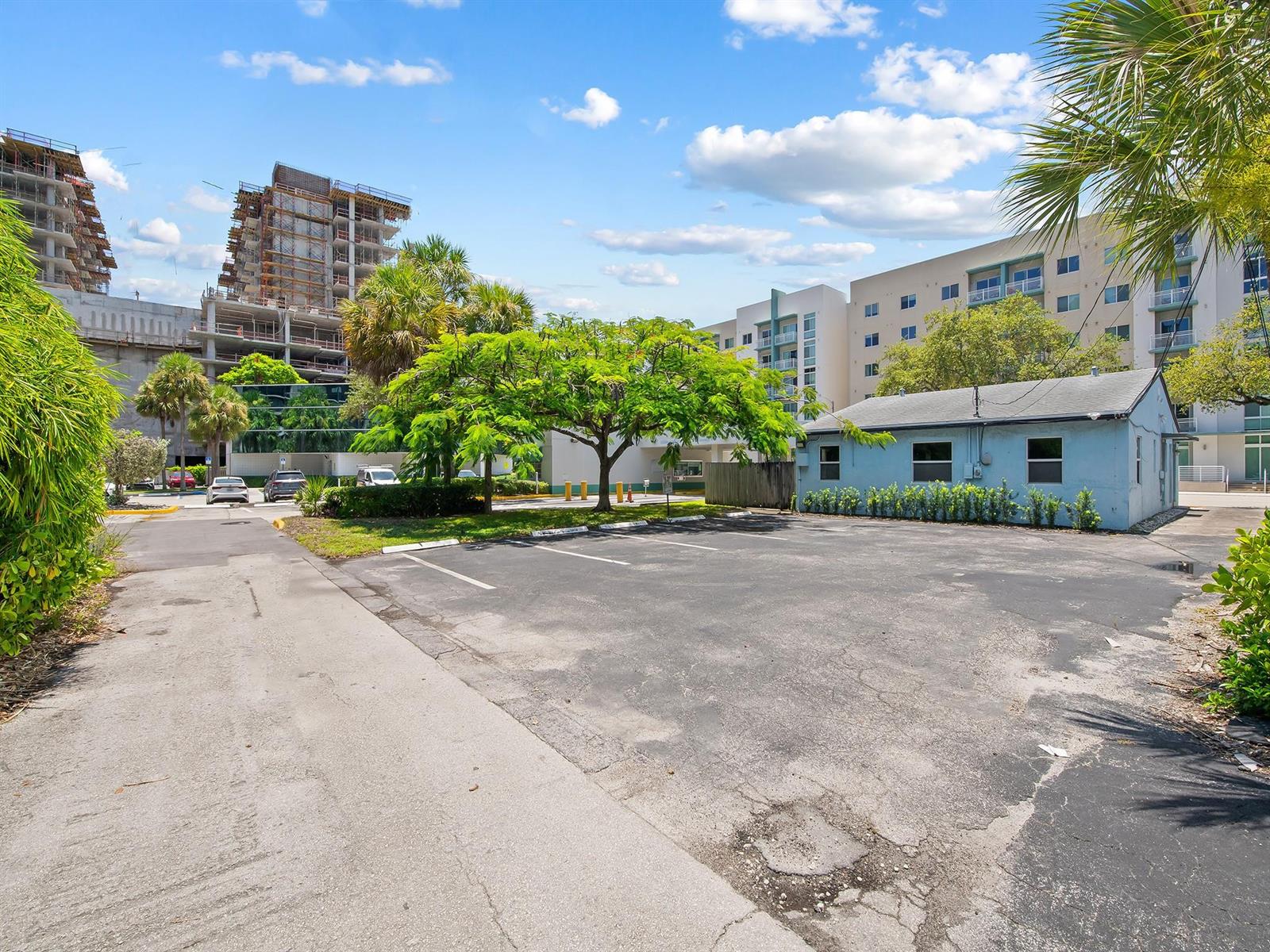   / 0  sq. ft. $ 2026-06-15 0 Photo