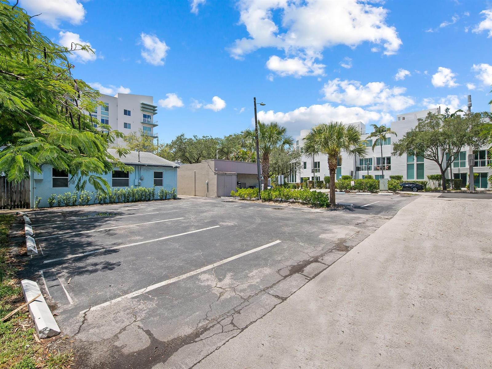   / 0  sq. ft. $ 2026-06-15 0 Photo