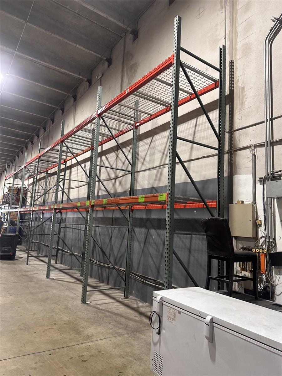 Ver detalles / sq. ft. $ 2025-08-21 0 foto