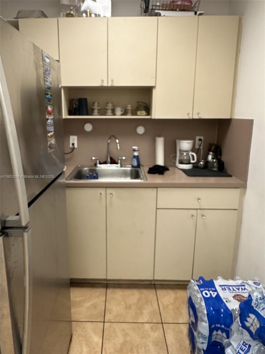 Ver detalles / sq. ft. $ 2025-08-21 0 foto
