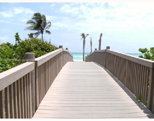 Photo of 1201 Ocean Dr #2404S, Hollywood, Florida, 33019 - Waterfront/Dock/Pier