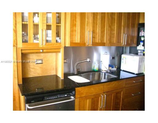 Photo of 1201 Ocean Dr #2404S, Hollywood, Florida, 33019 - Kitchen