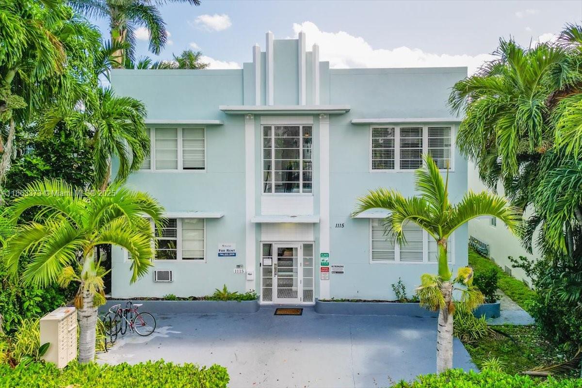 See details / 8860 sq. ft. $ 2025-08-21 0 Photo