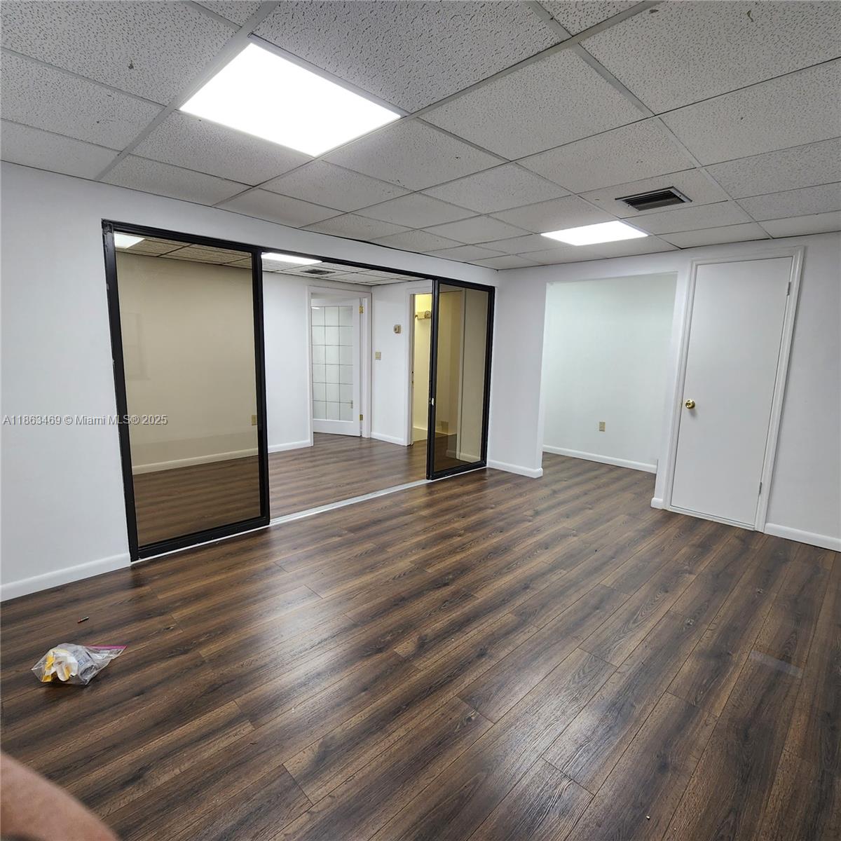 See details B10 / sq. ft. $ 2025-08-21 0 Photo