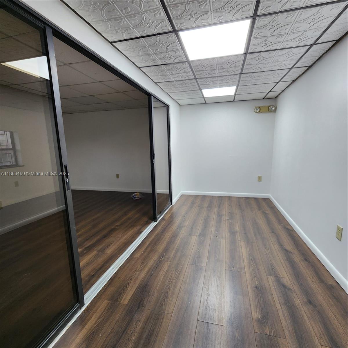 See details B10 / sq. ft. $ 2025-08-21 0 Photo