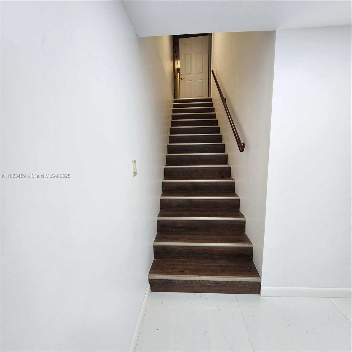 See details B10 / sq. ft. $ 2025-08-21 0 Photo