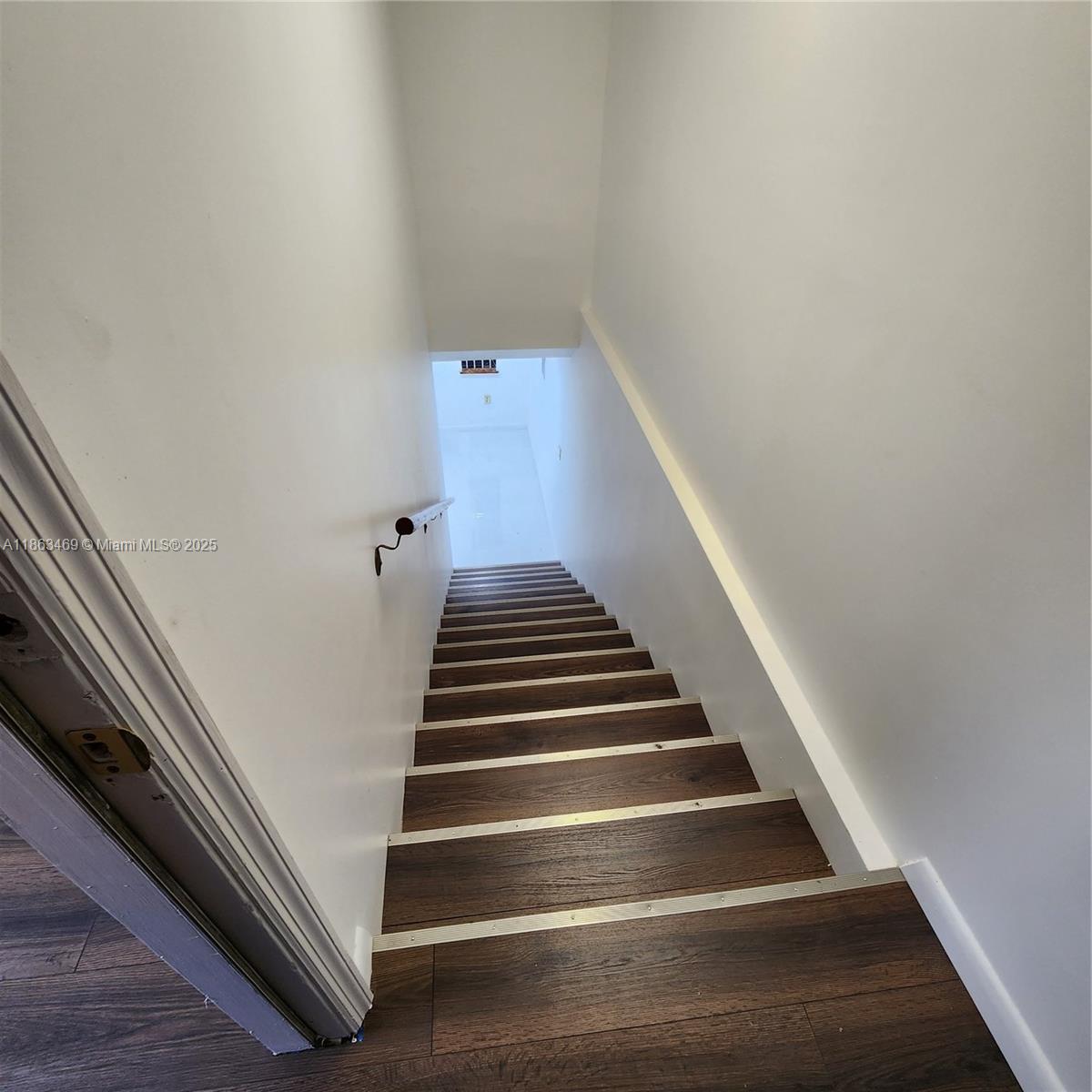 See details B10 / sq. ft. $ 2025-08-21 0 Photo