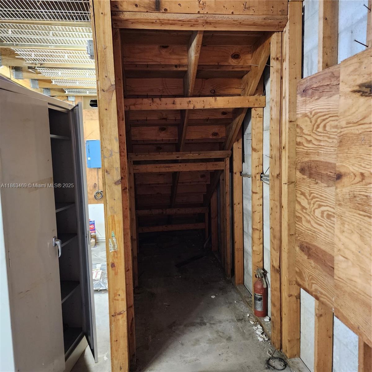 See details B10 / sq. ft. $ 2025-08-21 0 Photo