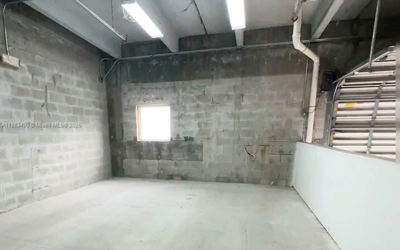 Ver detalles 17 / sq. ft. $ 2025-08-21 0 foto