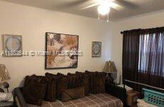 See details 32 / sq. ft. $ 2025-08-23 0 Photo