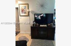 See details 32 / sq. ft. $ 2025-08-23 0 Photo