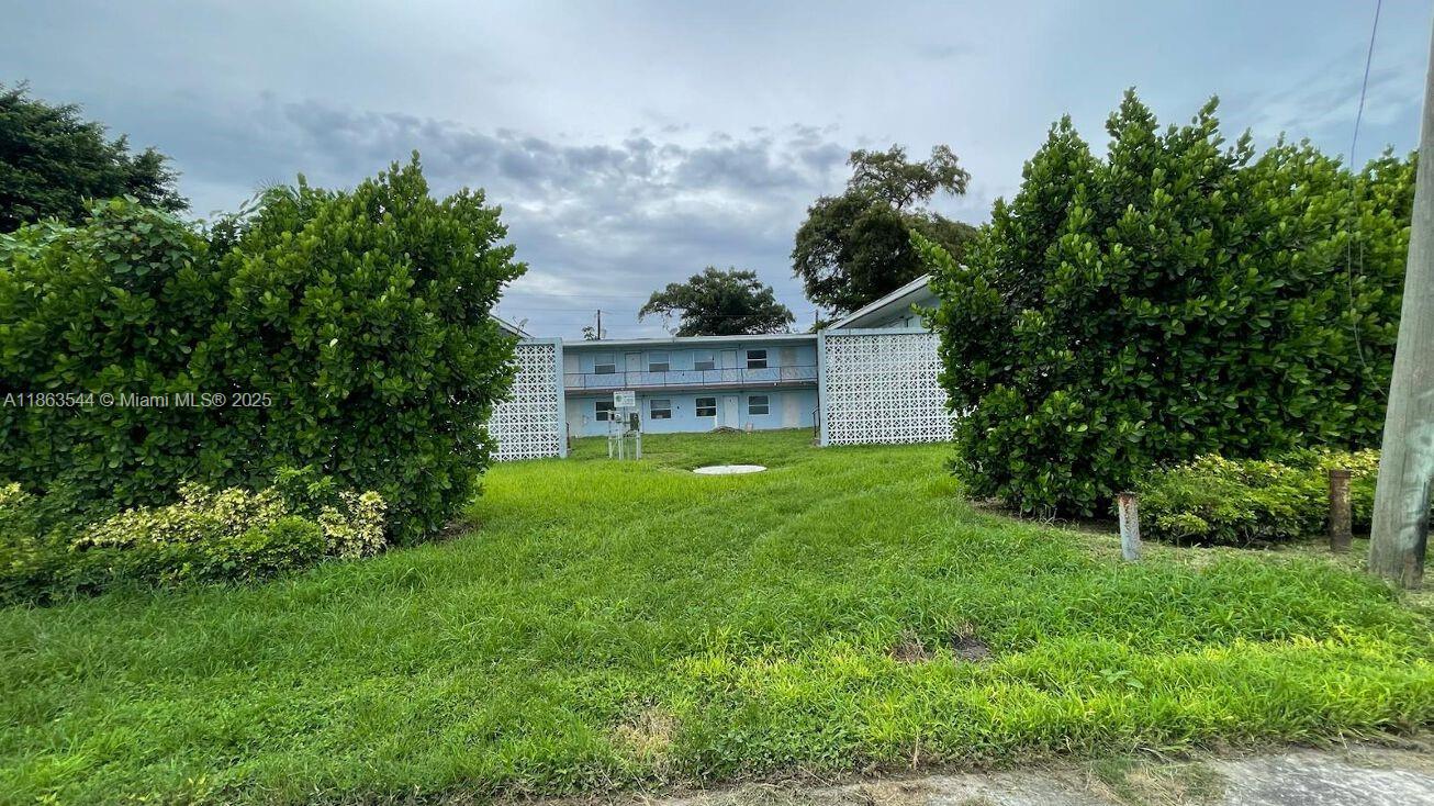 See details 32 / sq. ft. $ 2025-08-23 0 Photo