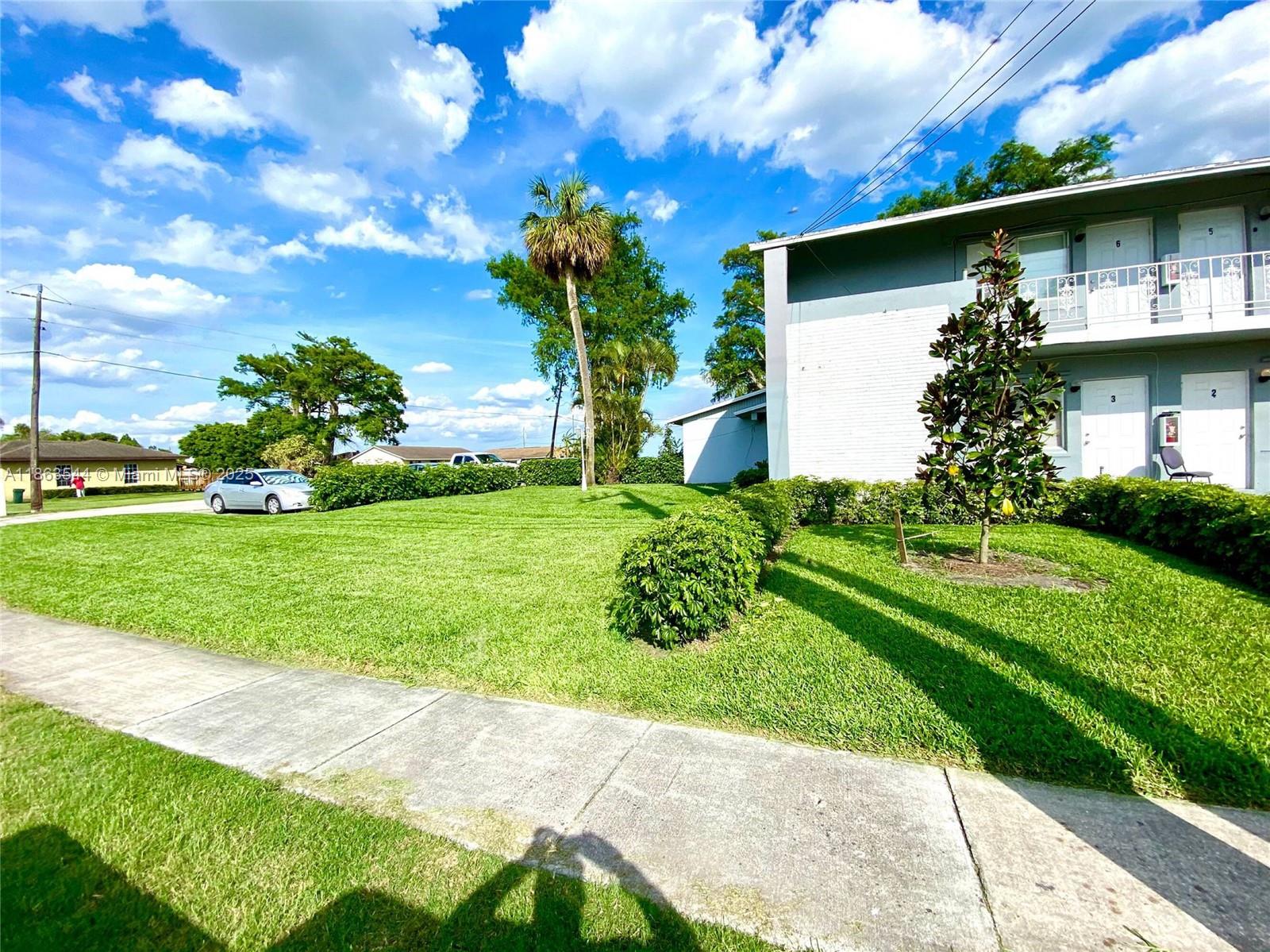 See details 32 / sq. ft. $ 2025-08-23 0 Photo